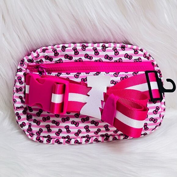 Hello Kitty Waist Bag - Picture 2 of 4